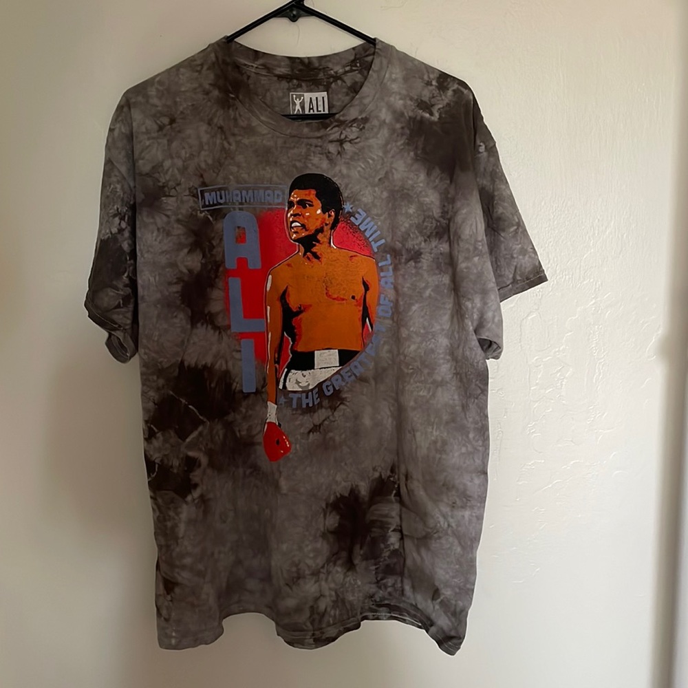 Muhammad Ali Graphic Tee